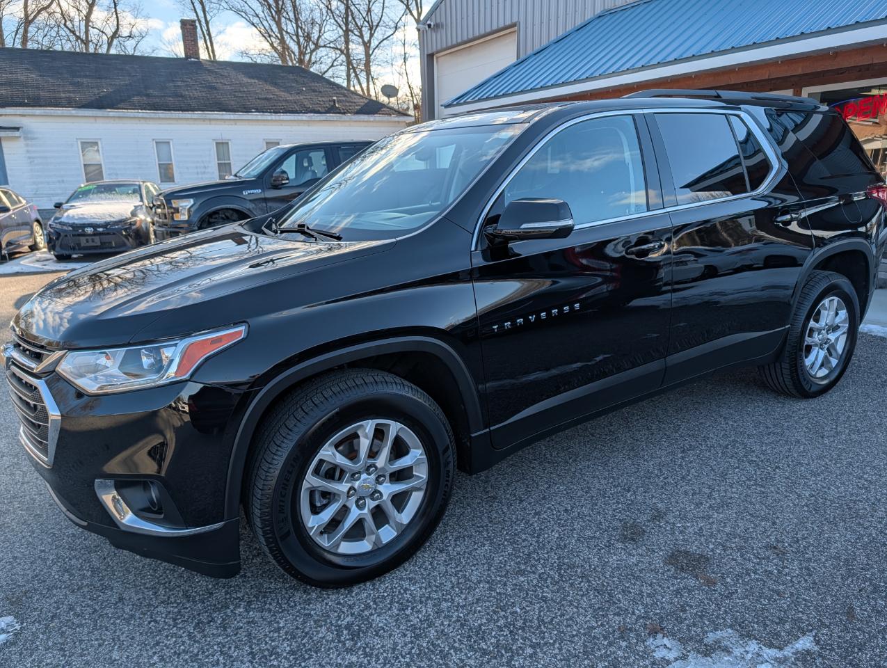 Chevrolet Traverse FWD 4dr LT Cloth w/1LT 2019