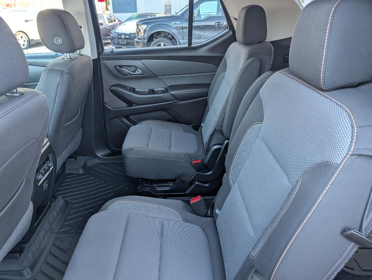 Chevrolet Traverse FWD 4dr LT Cloth w/1LT 2019