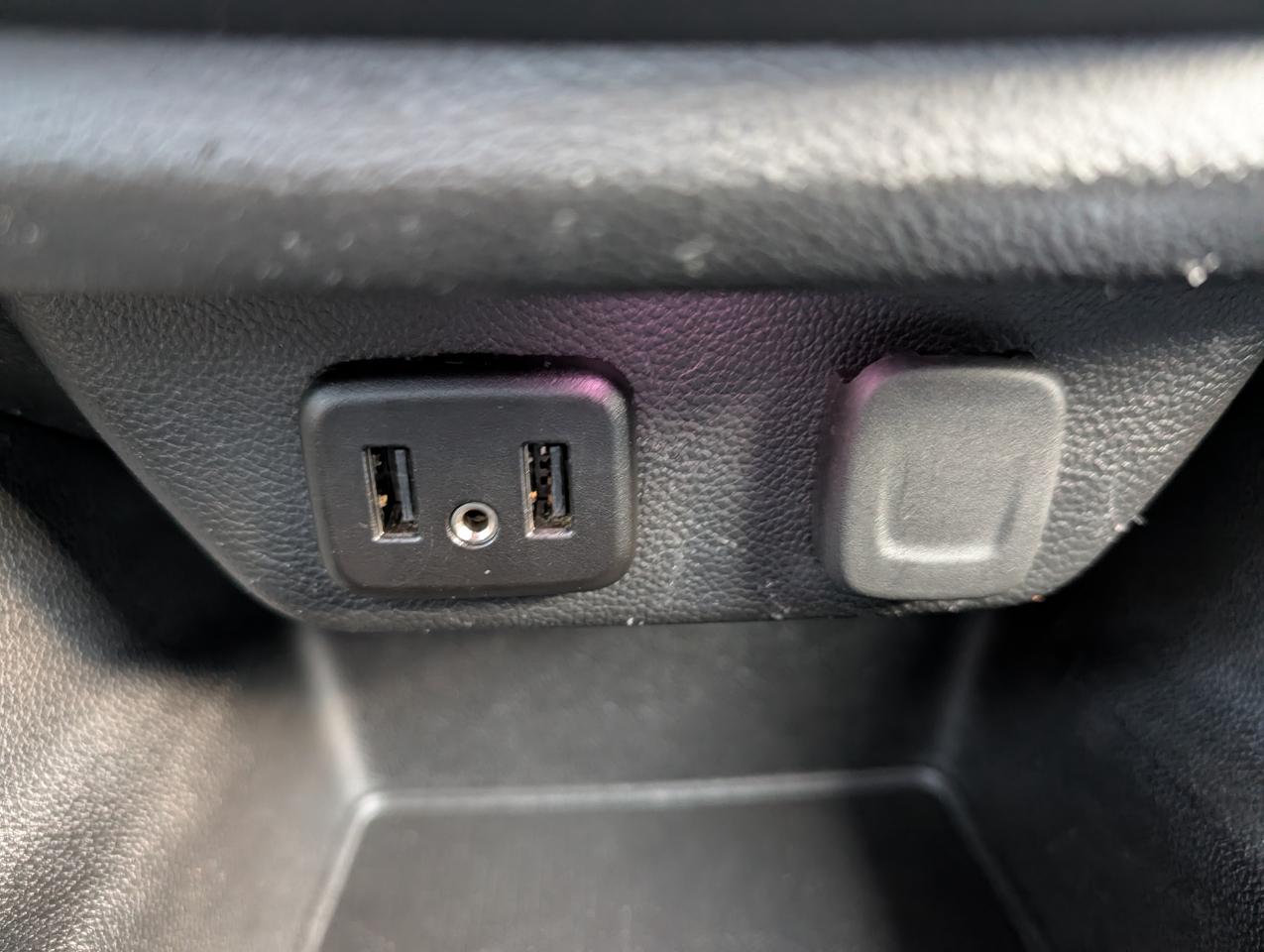 Chevrolet Traverse FWD 4dr LT Cloth w/1LT 2019