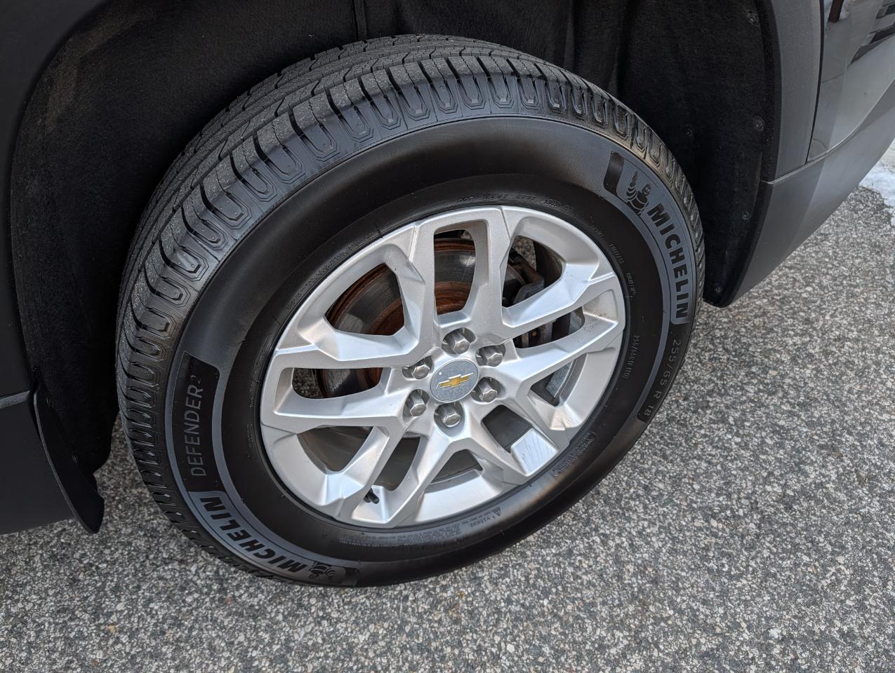 Chevrolet Traverse FWD 4dr LT Cloth w/1LT 2019