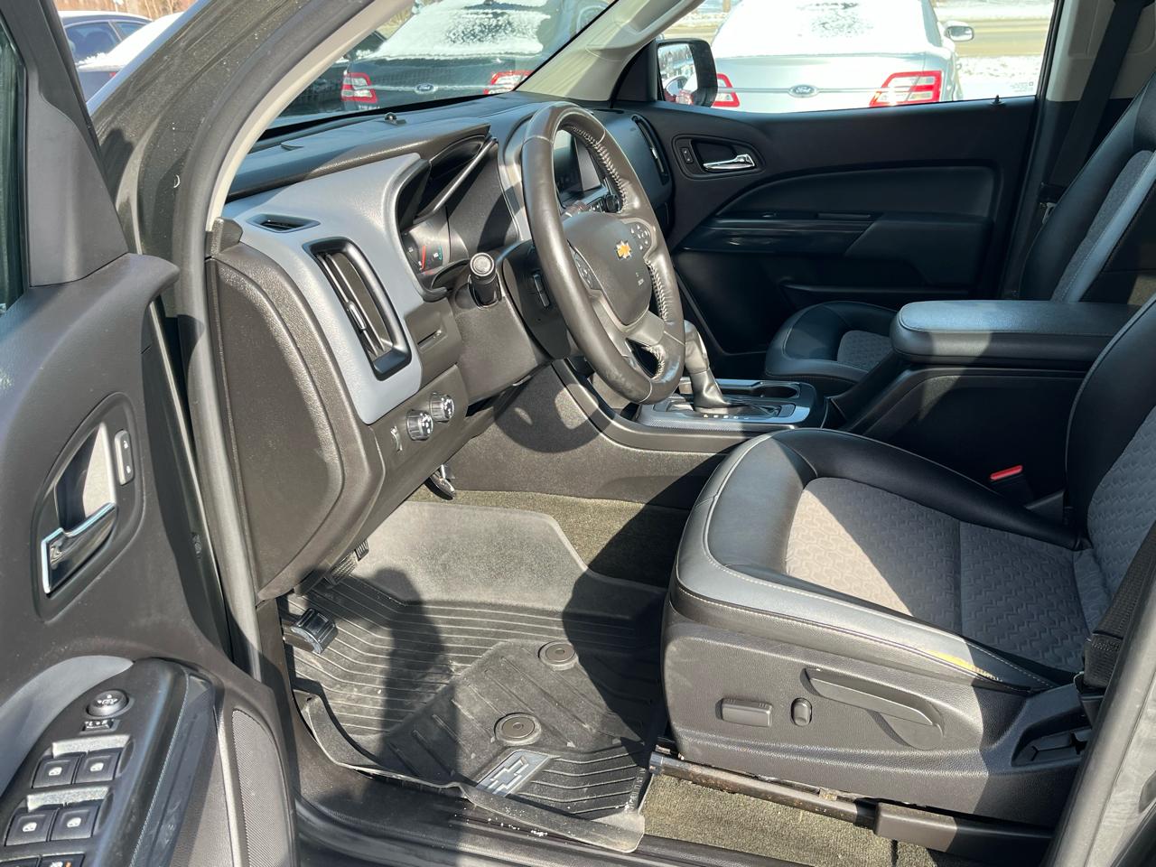 Chevrolet Colorado 4WD Crew Cab 128.3" Z71 2018