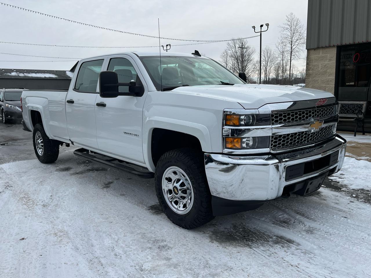 Chevrolet Silverado 3500HD 4WD Crew Cab 167.7" Work Truck 2019