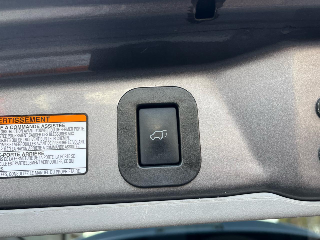 Toyota Sienna XLE Premium AWD 7-Passenger V6 2017