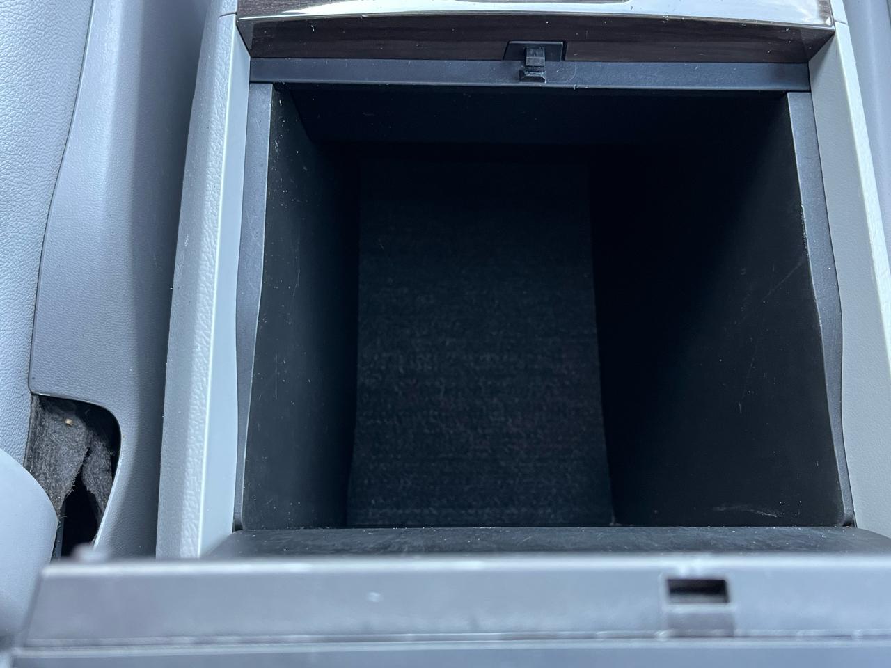 Toyota Sienna XLE Premium AWD 7-Passenger V6 2017