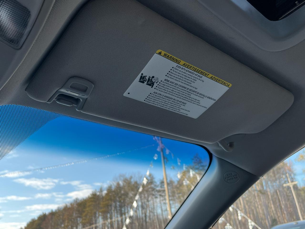 Toyota Sienna XLE Premium AWD 7-Passenger V6 2017