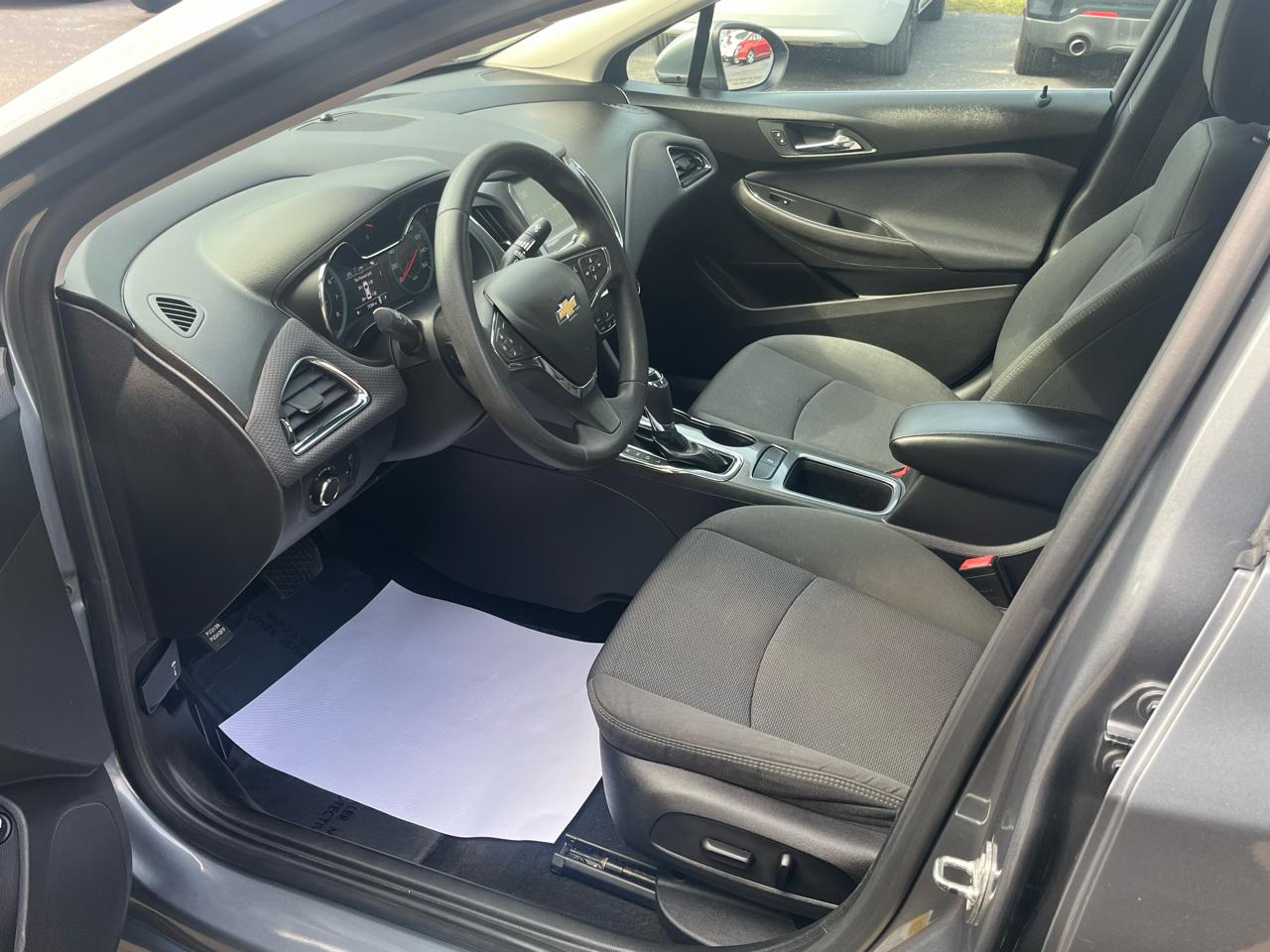 Chevrolet Cruze 4dr Sdn 1.4L LT w/1SD 2018