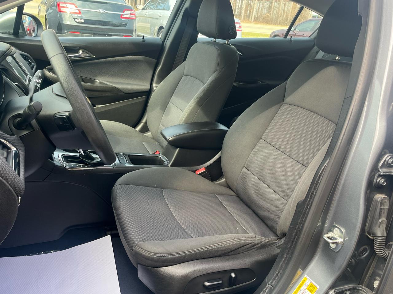 Chevrolet Cruze 4dr Sdn 1.4L LT w/1SD 2018