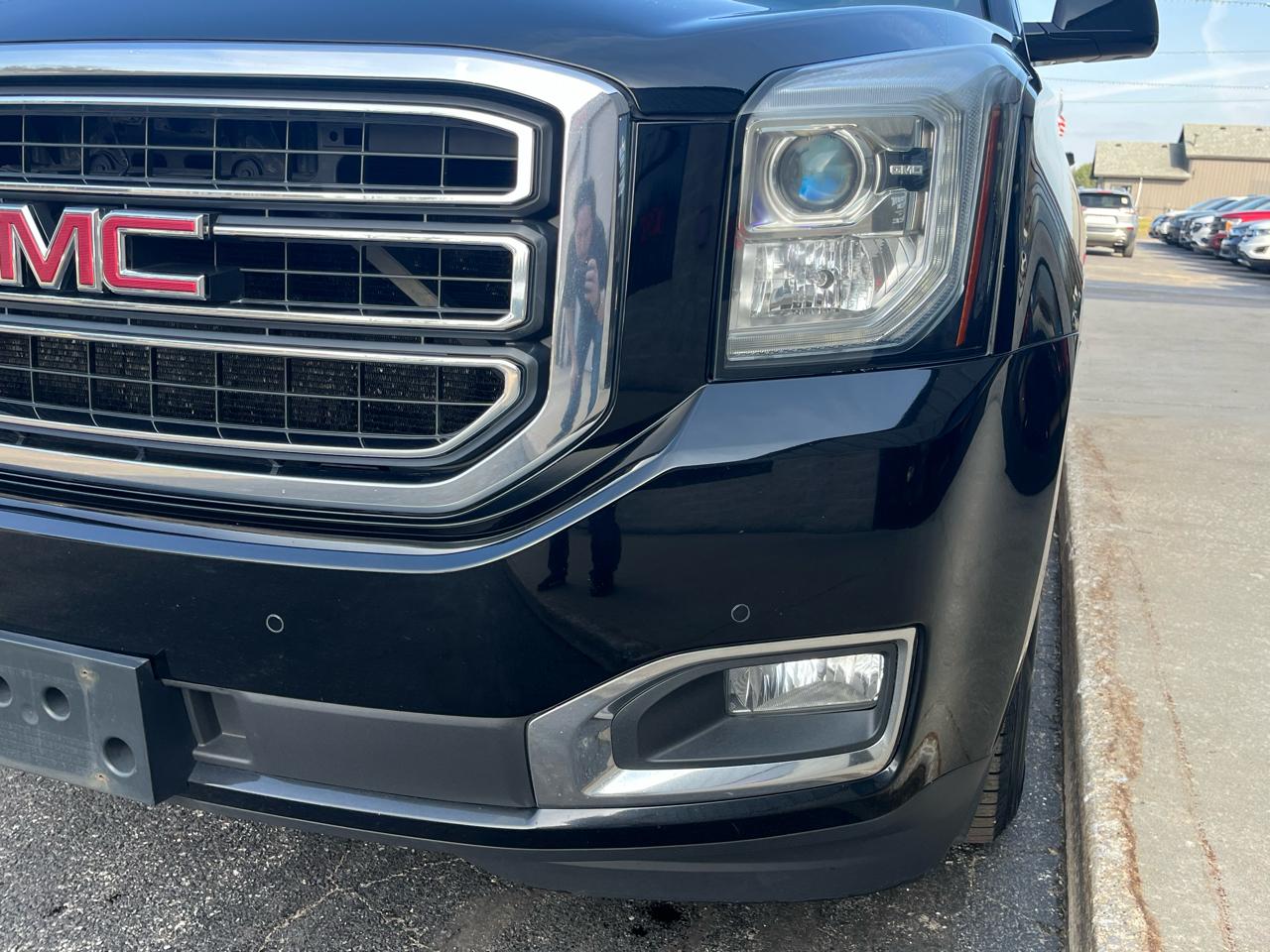 GMC Yukon 4WD 4dr SLT 2015
