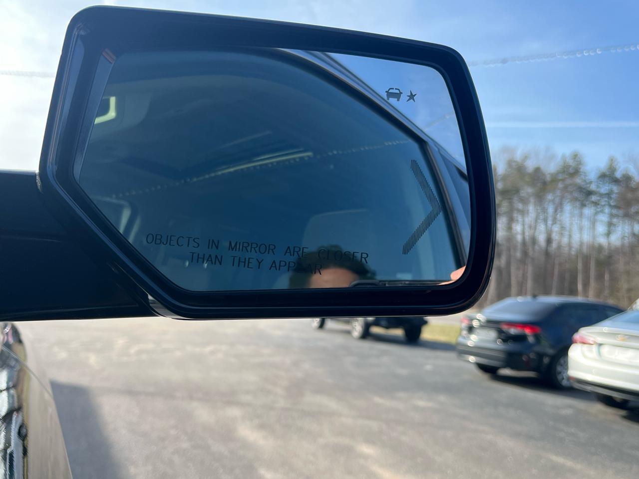 GMC Yukon 4WD 4dr SLT 2015