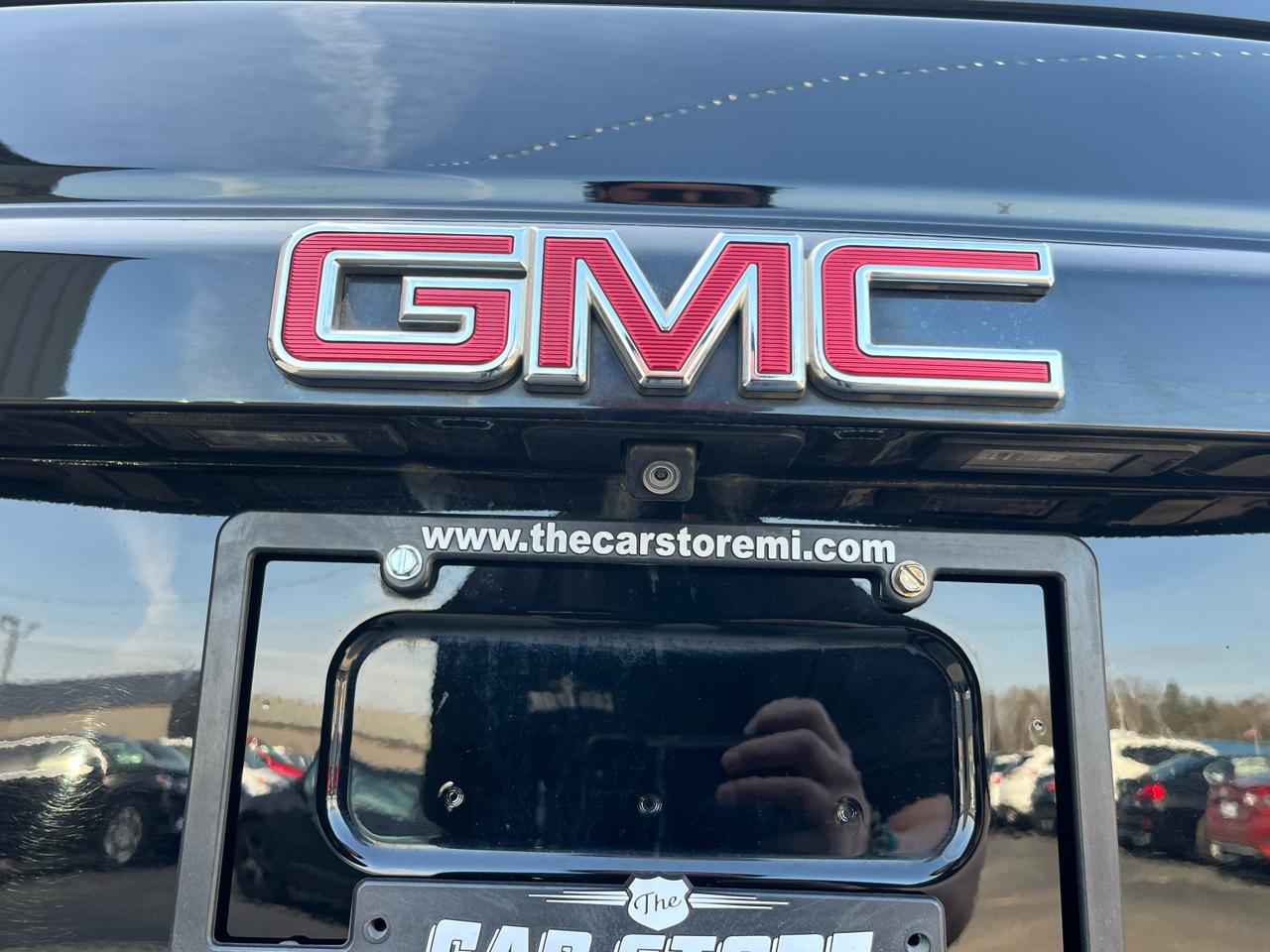 GMC Yukon 4WD 4dr SLT 2015