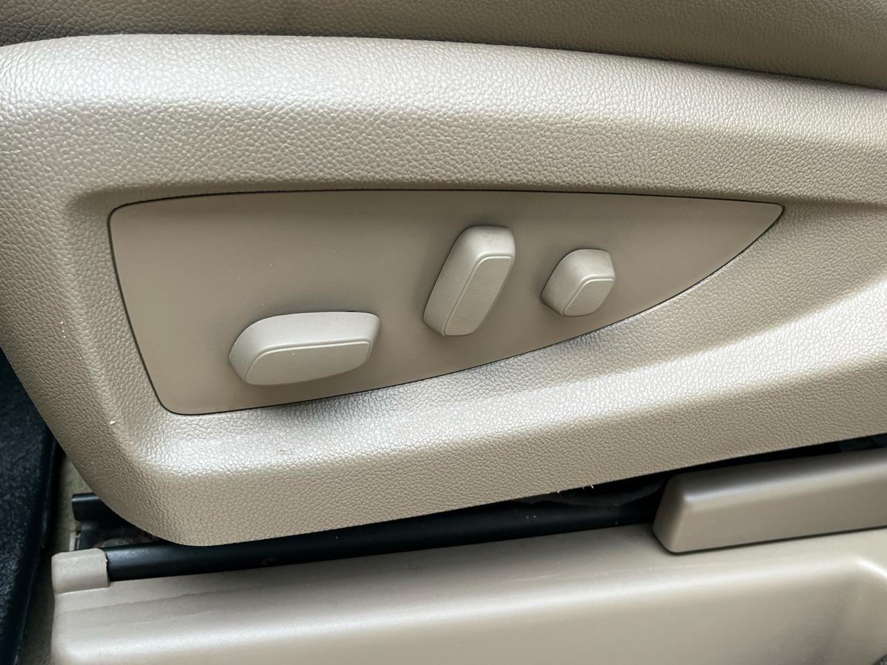 GMC Yukon 4WD 4dr SLT 2015