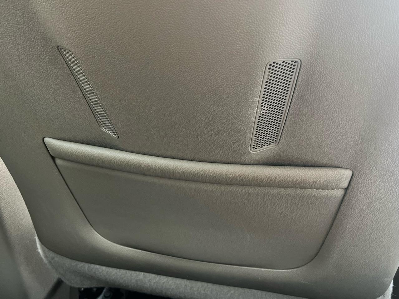 GMC Yukon 4WD 4dr SLT 2015