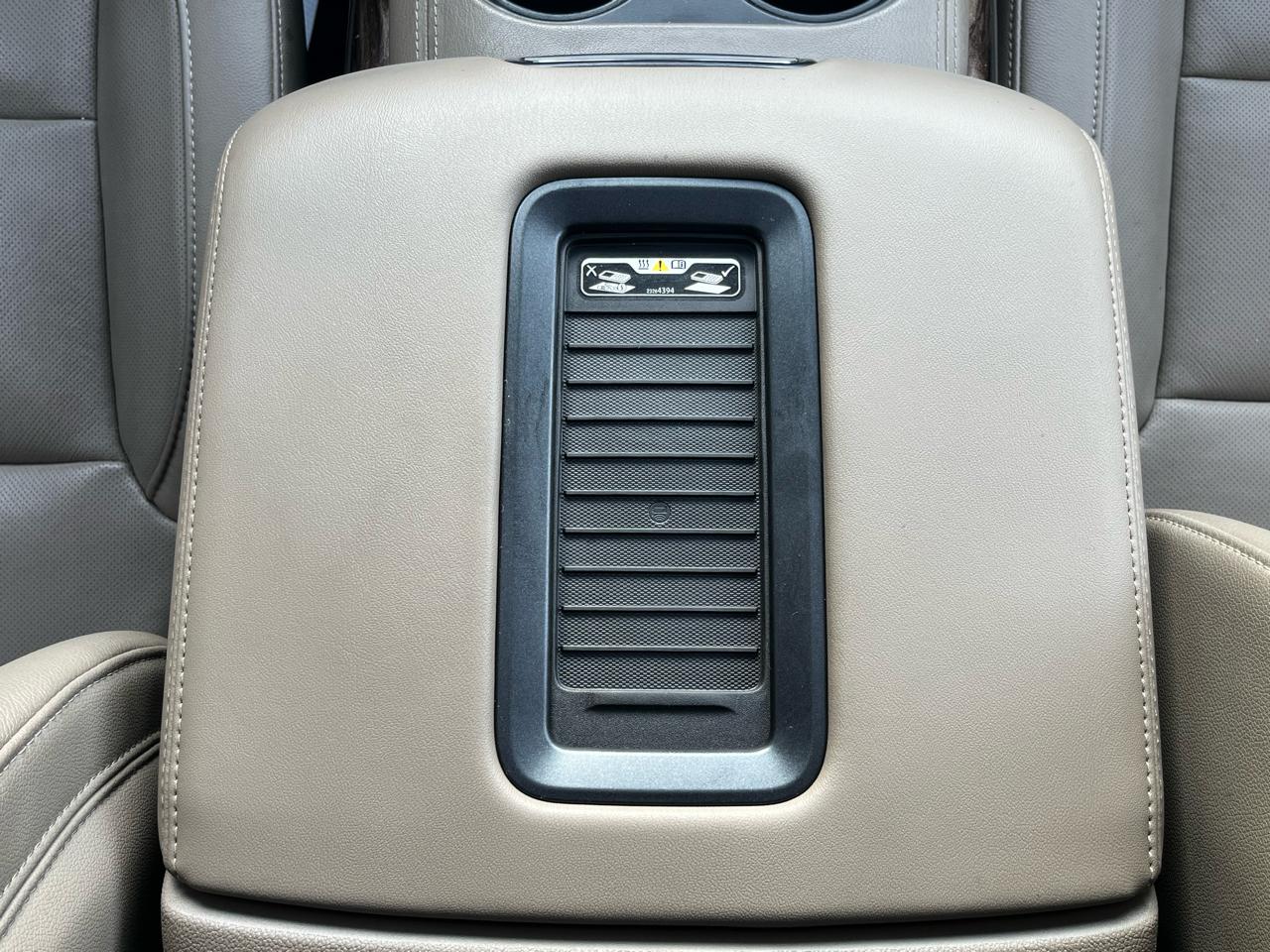 GMC Yukon 4WD 4dr SLT 2015