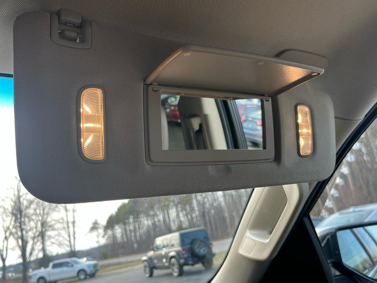 GMC Yukon 4WD 4dr SLT 2015