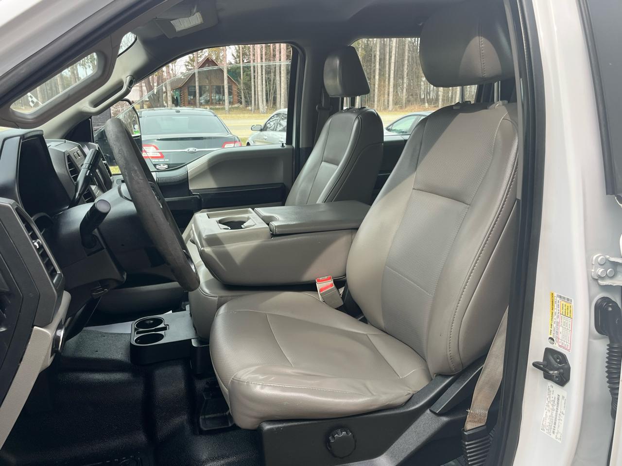 Ford Super Duty F-250 SRW XL 4WD Crew Cab 6.75' Box 2018