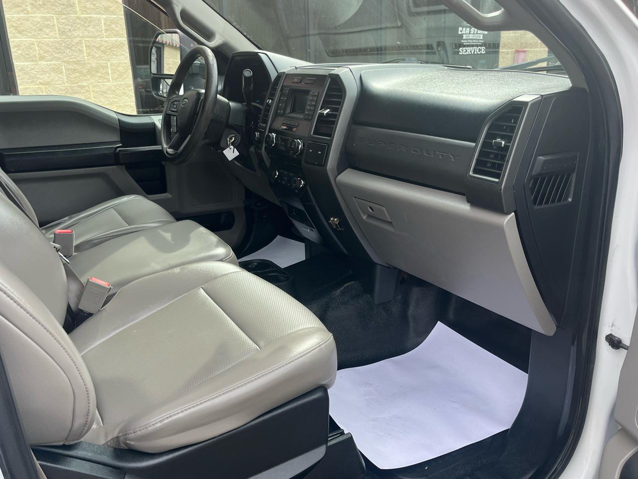 Ford Super Duty F-250 SRW XL 4WD Crew Cab 6.75' Box 2018