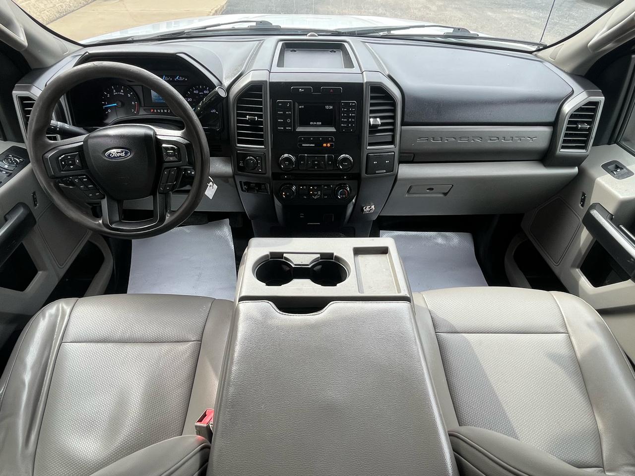 Ford Super Duty F-250 SRW XL 4WD Crew Cab 6.75' Box 2018