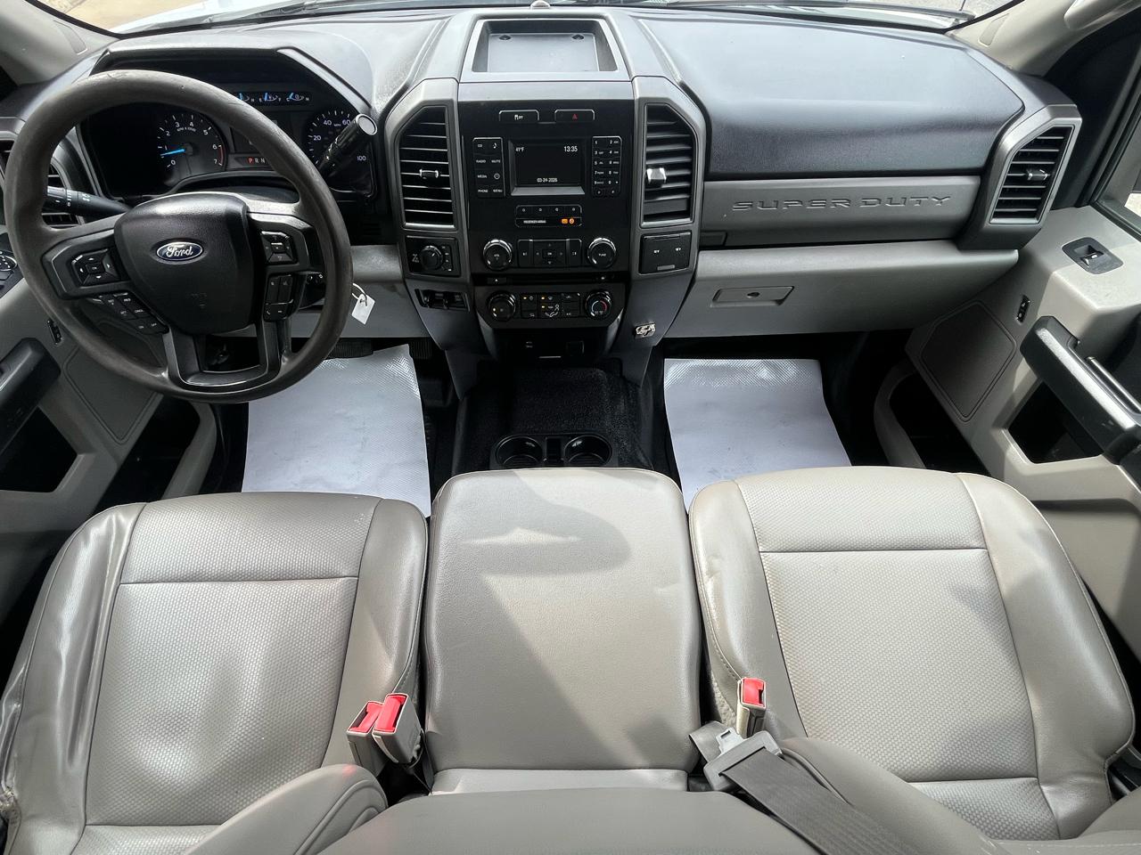 Ford Super Duty F-250 SRW XL 4WD Crew Cab 6.75' Box 2018