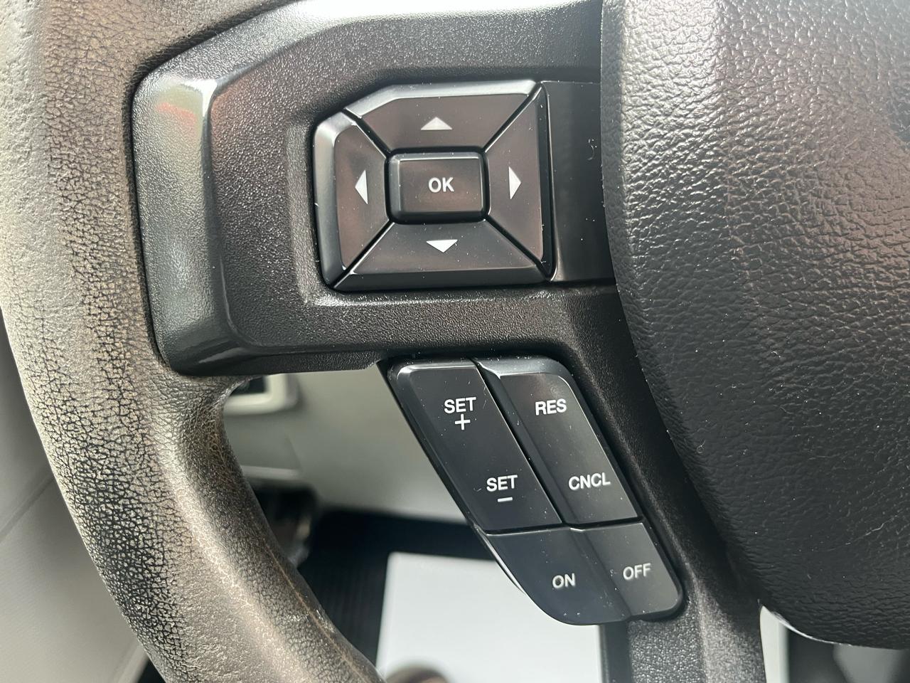 Ford Super Duty F-250 SRW XL 4WD Crew Cab 6.75' Box 2018