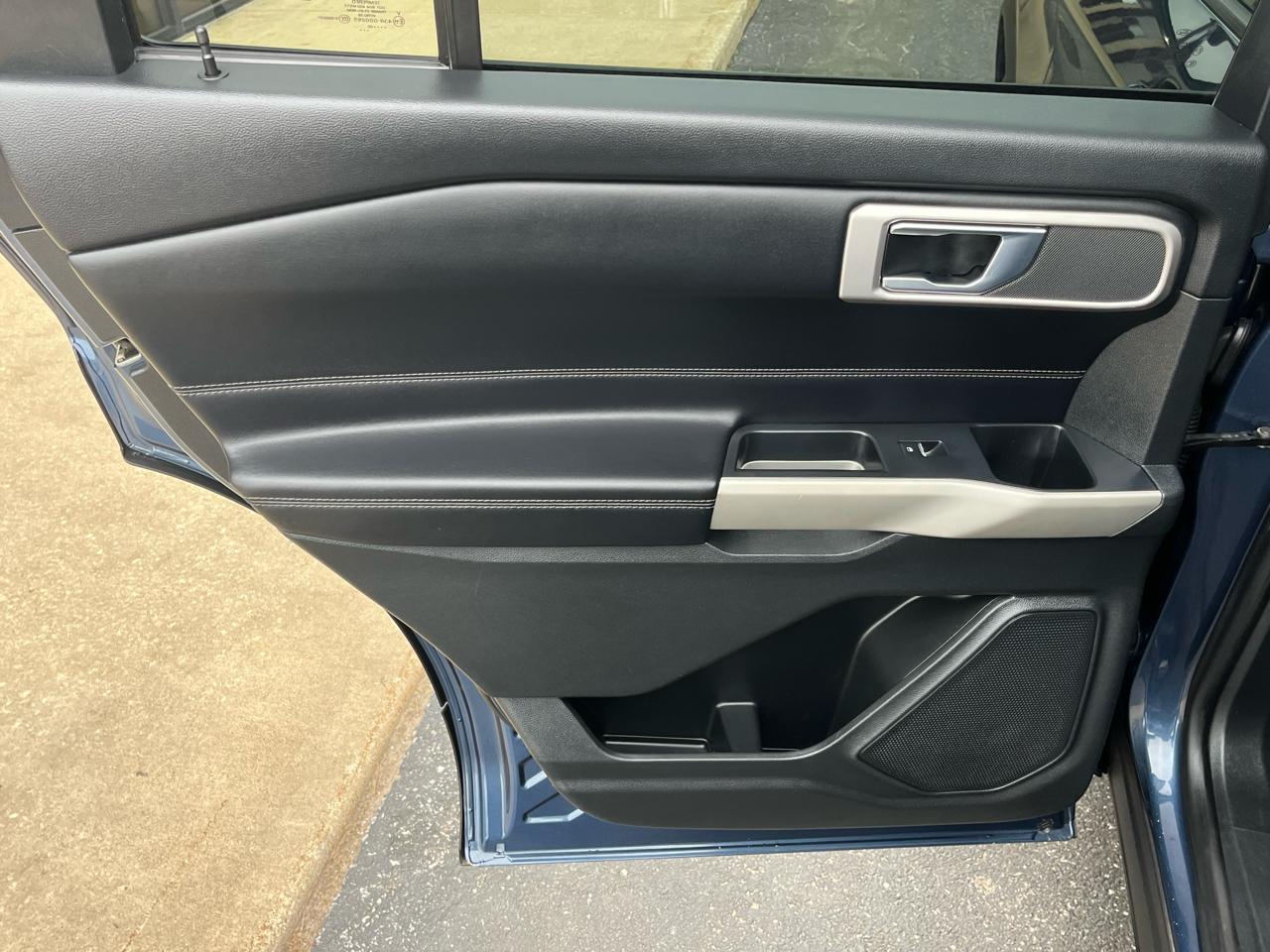 Ford Explorer XLT 4WD 2020