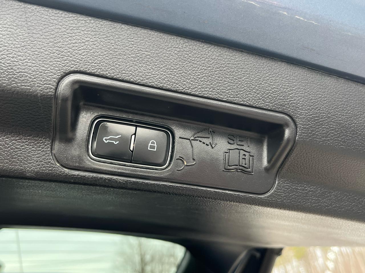 Ford Explorer XLT 4WD 2020