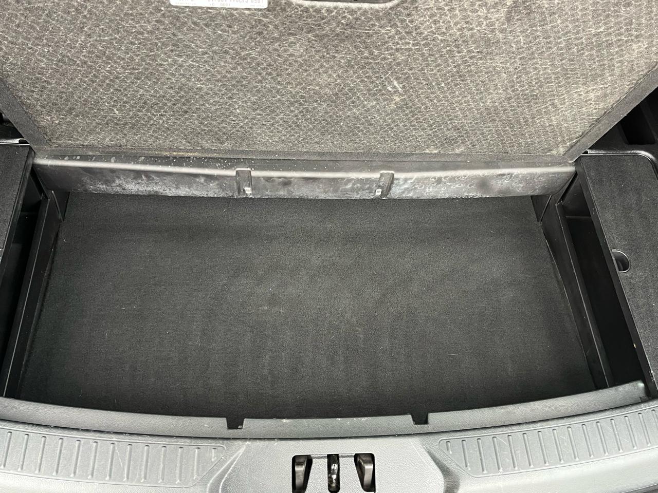 Ford Explorer XLT 4WD 2020