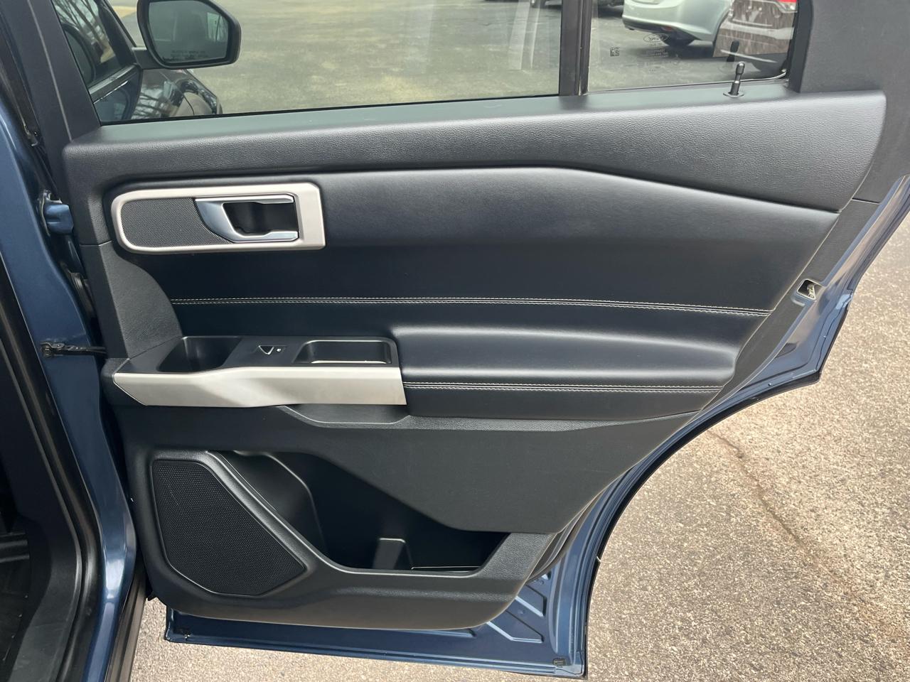 Ford Explorer XLT 4WD 2020