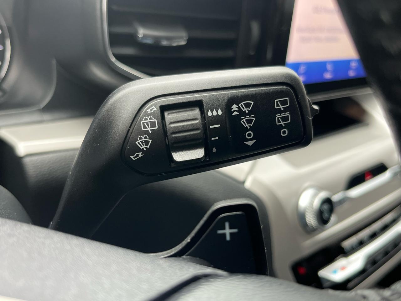 Ford Explorer XLT 4WD 2020