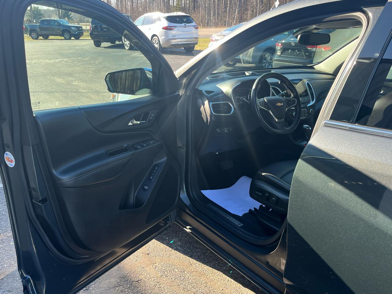 Chevrolet Equinox FWD 4dr Premier w/2LZ 2018