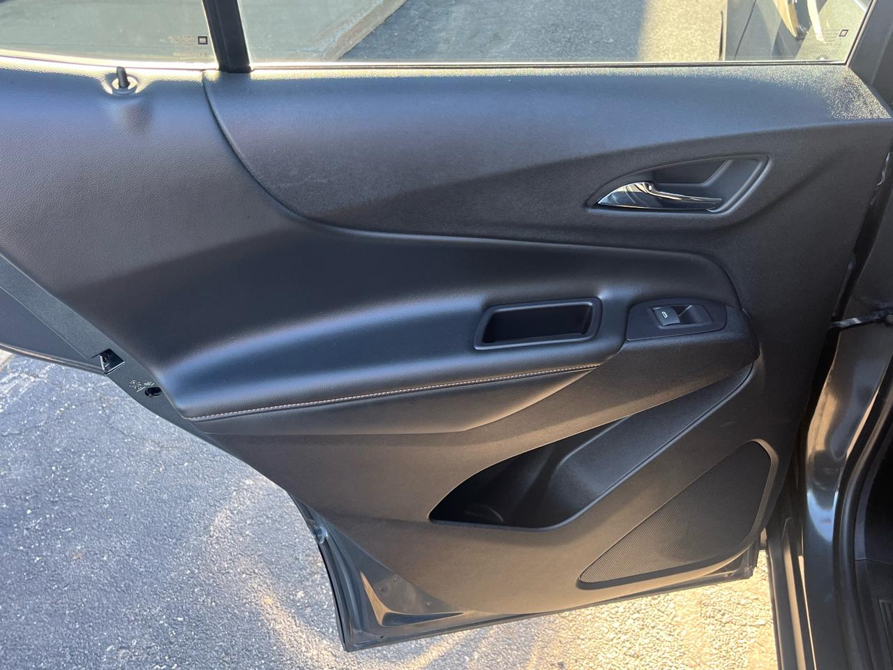 Chevrolet Equinox FWD 4dr Premier w/2LZ 2018