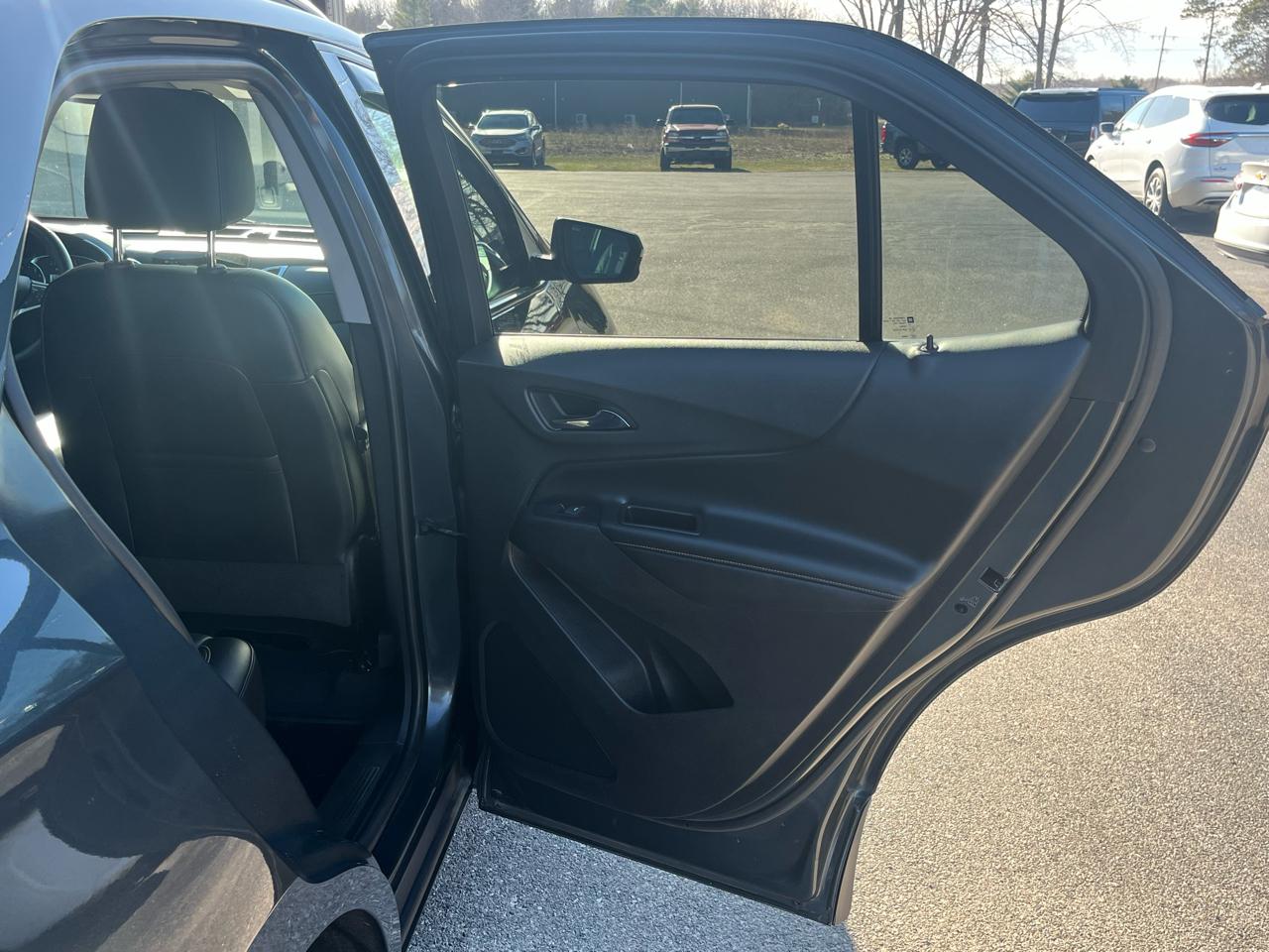 Chevrolet Equinox FWD 4dr Premier w/2LZ 2018