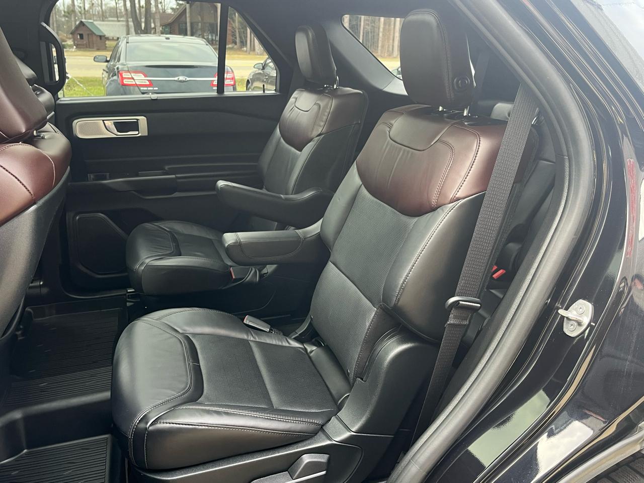 Ford Explorer Platinum 4WD 2020