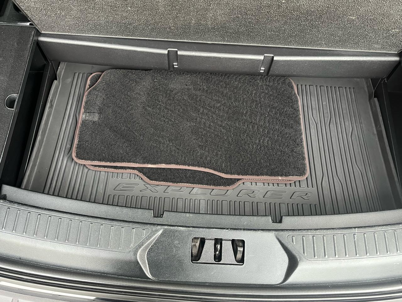 Ford Explorer Platinum 4WD 2020