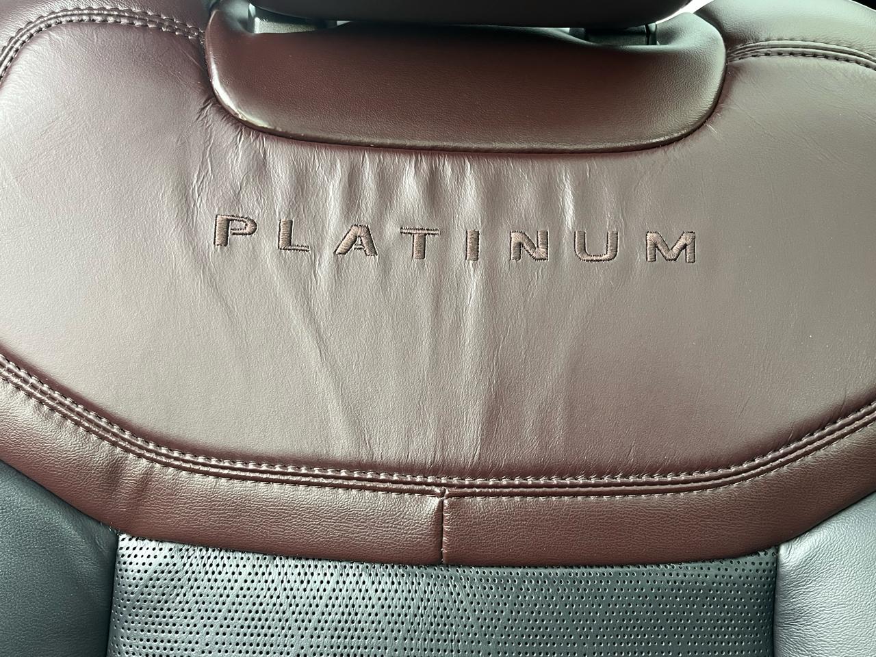 Ford Explorer Platinum 4WD 2020