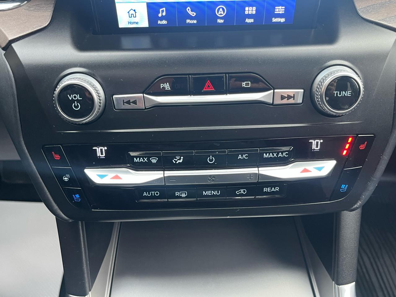 Ford Explorer Platinum 4WD 2020