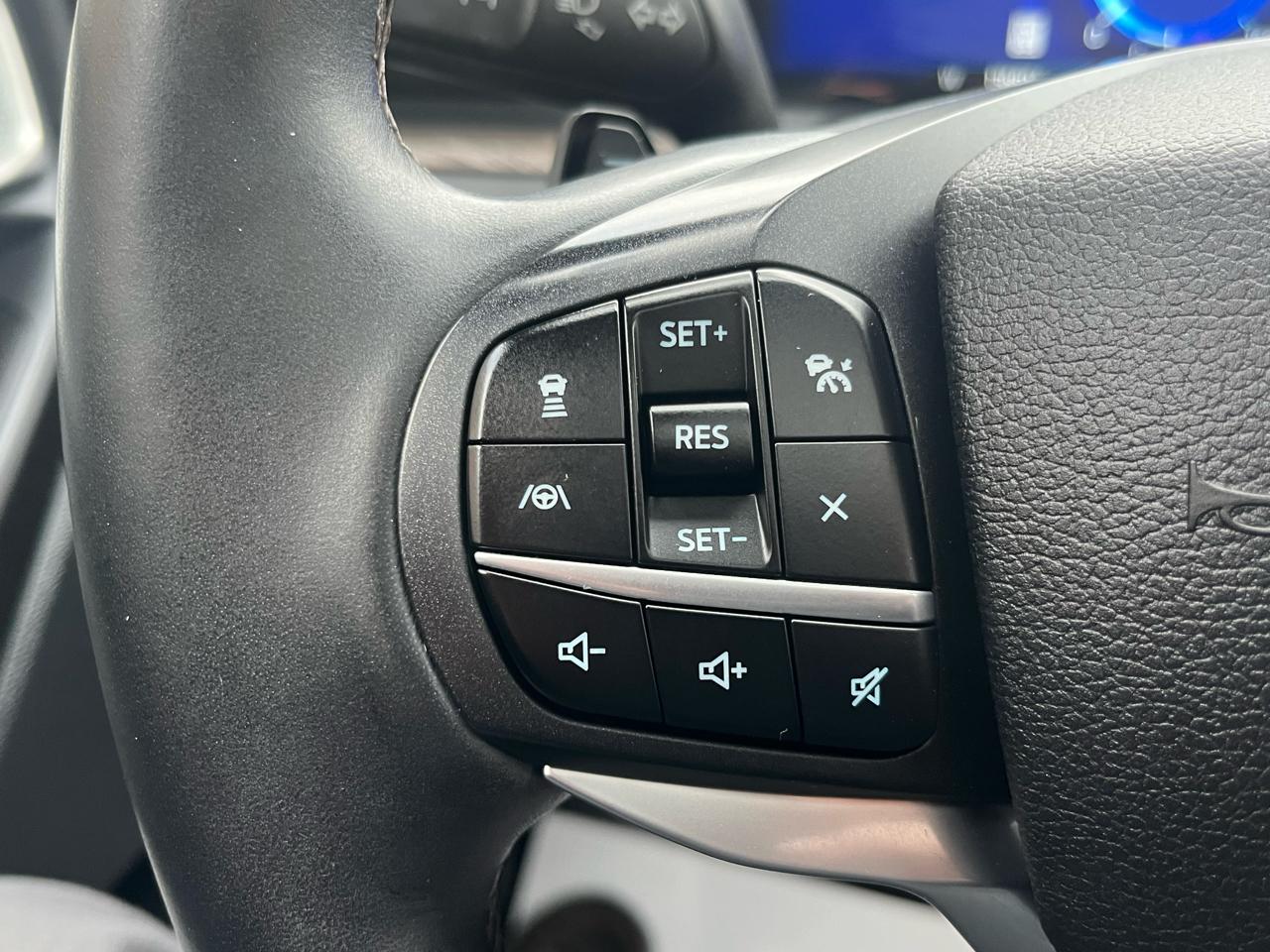 Ford Explorer Platinum 4WD 2020