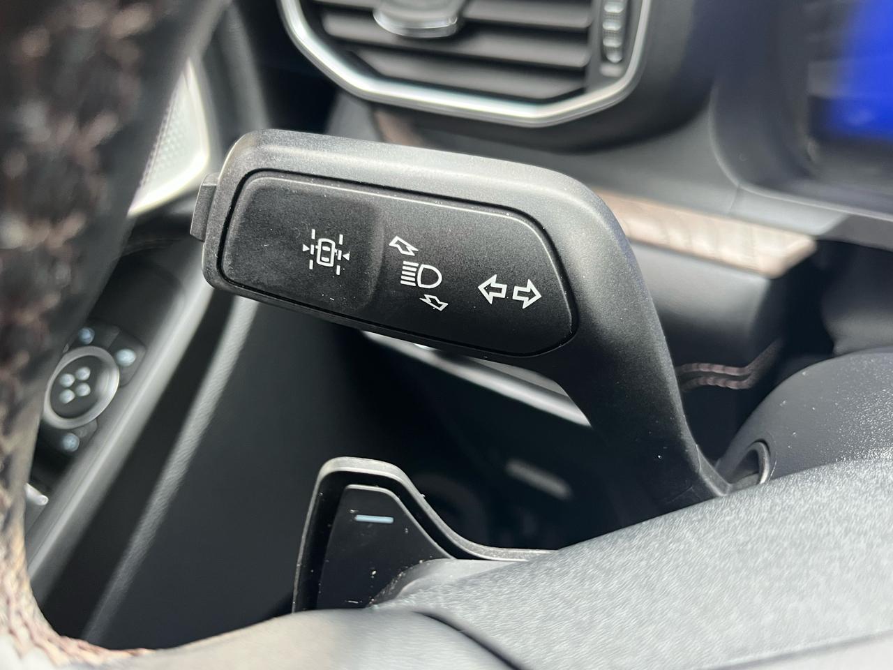 Ford Explorer Platinum 4WD 2020