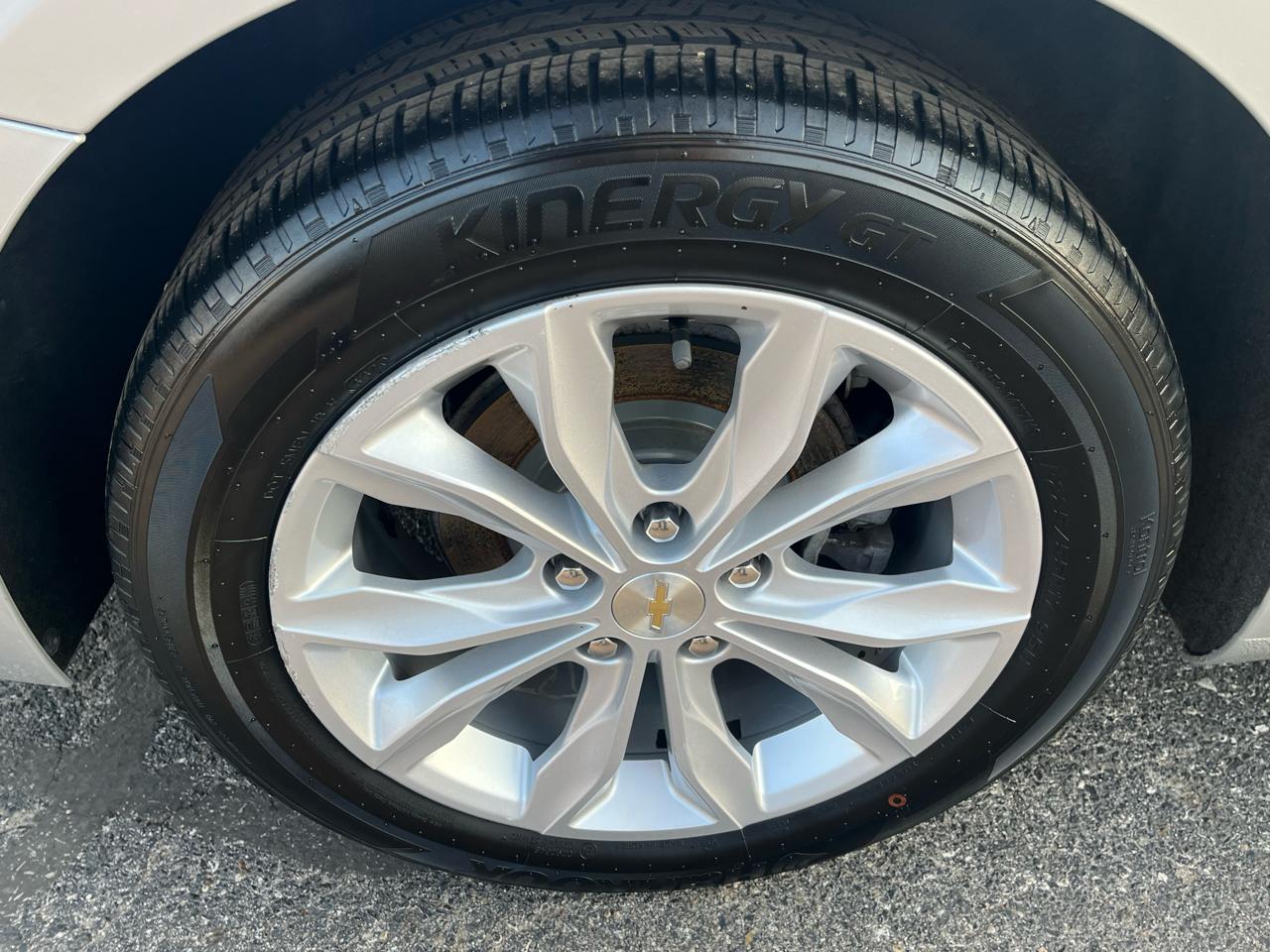 Chevrolet Malibu 4dr Sdn LT 2021