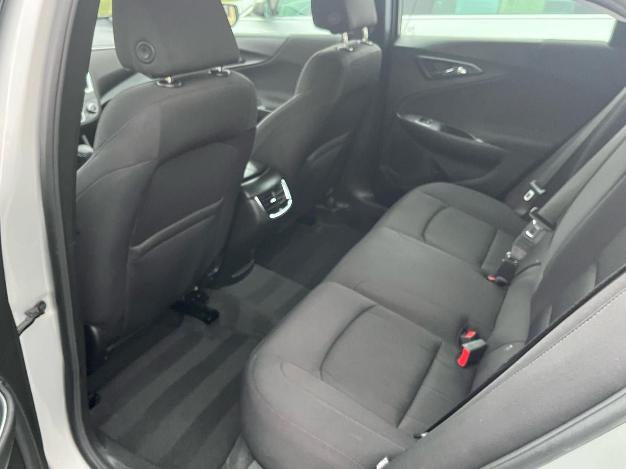 Chevrolet Malibu 4dr Sdn LT 2021