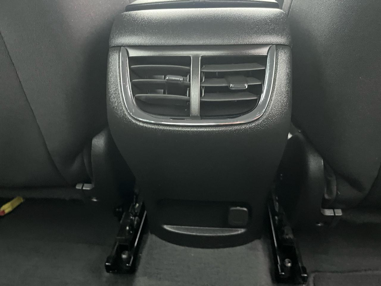 Chevrolet Malibu 4dr Sdn LT 2021