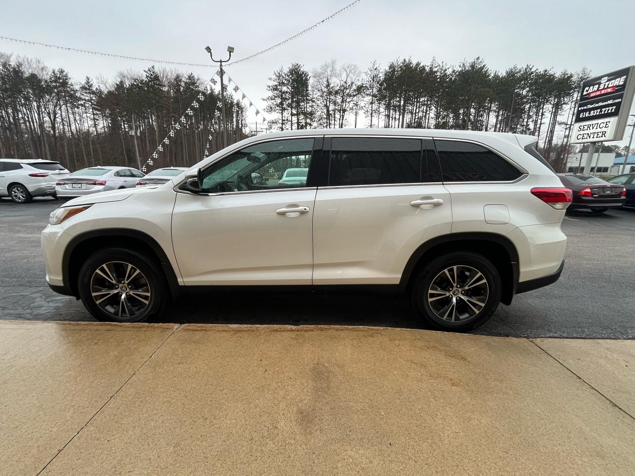 Toyota Highlander  2019