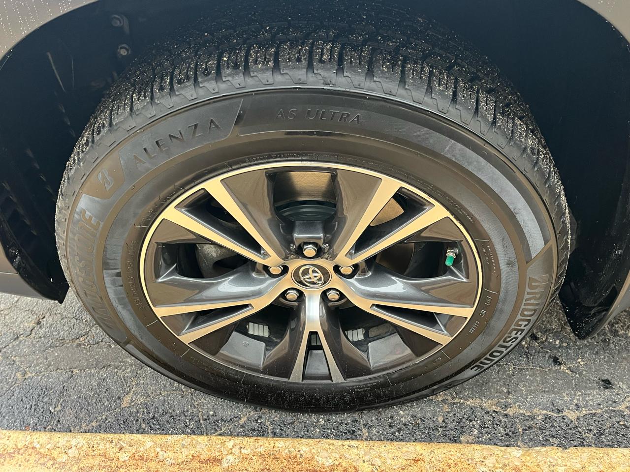 Toyota Highlander  2019