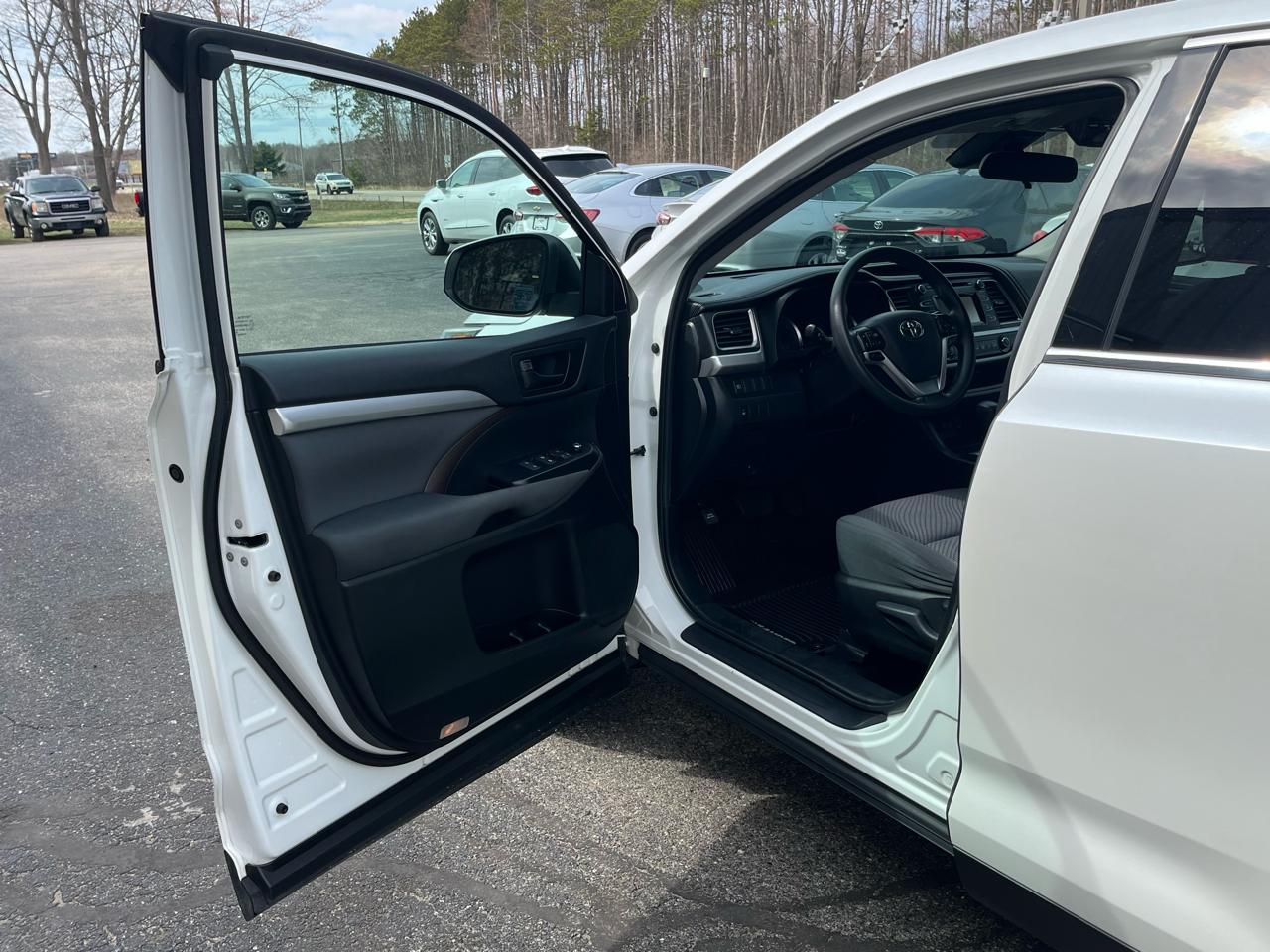 Toyota Highlander  2019