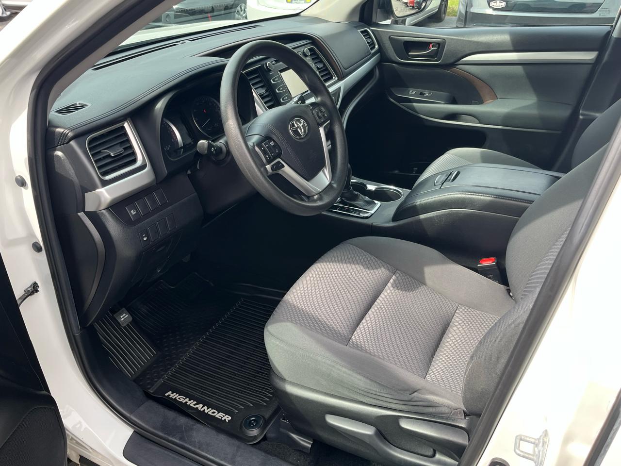 Toyota Highlander  2019