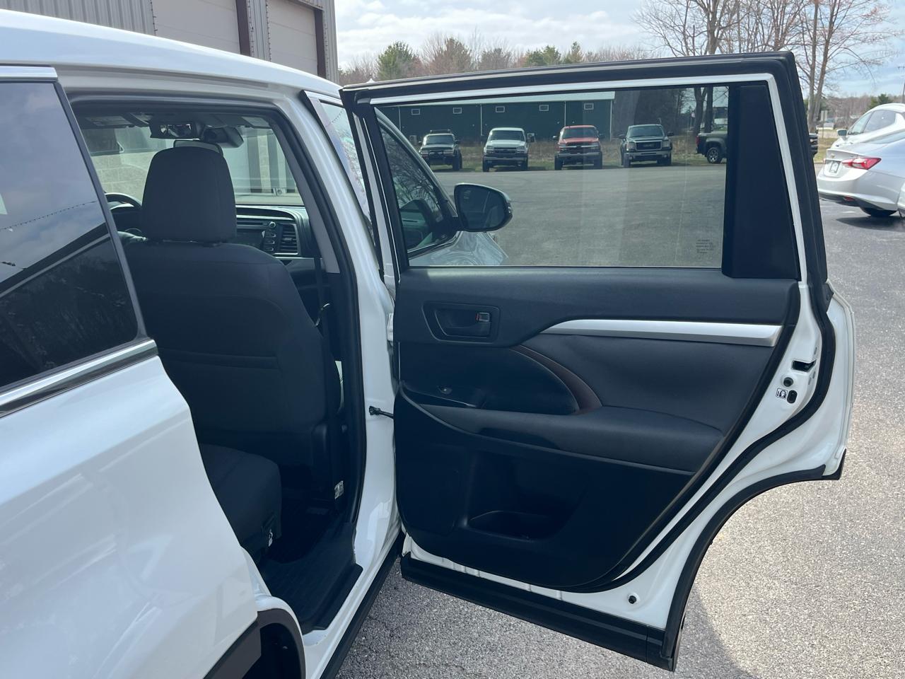 Toyota Highlander  2019