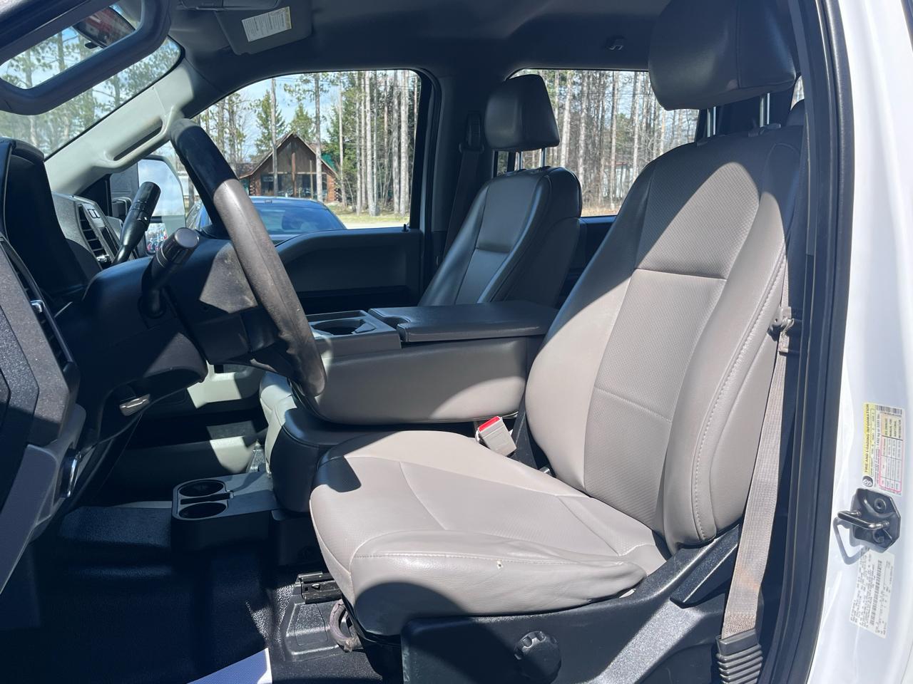 Ford Super Duty F-250 SRW XL 4WD Crew Cab 6.75' Box 2018