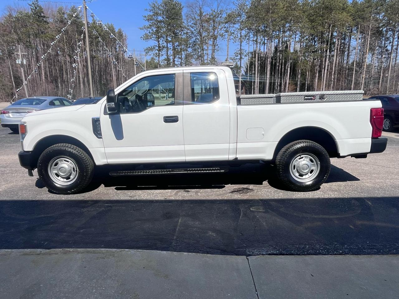 Ford Super Duty F-250 SRW XL 2WD SuperCab 6.75' Box 2020