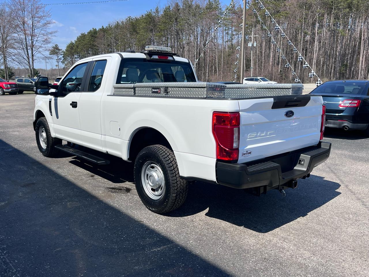 Ford Super Duty F-250 SRW XL 2WD SuperCab 6.75' Box 2020