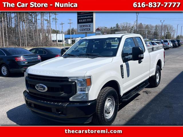 White 2020 Ford F-250 Super Duty XL SuperCab RWD Pickup Truck 4X2