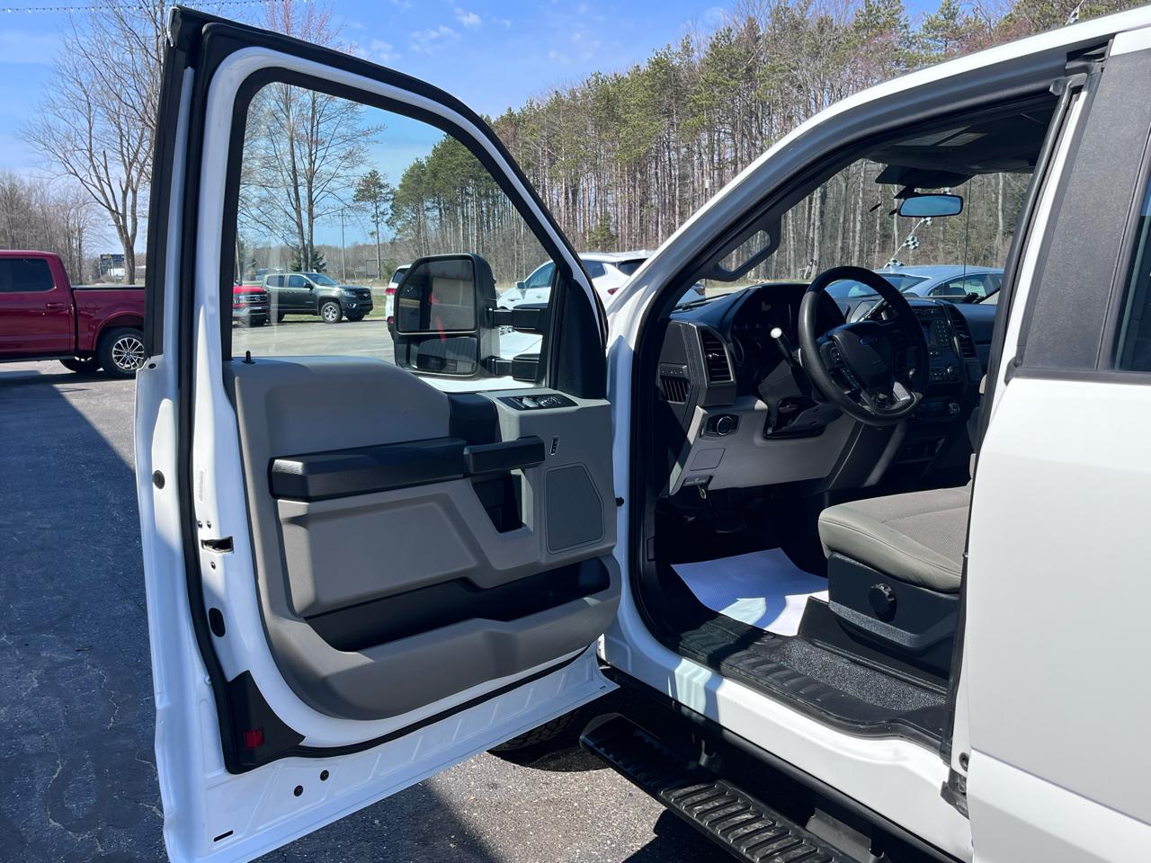 Ford Super Duty F-250 SRW XL 2WD SuperCab 6.75' Box 2020